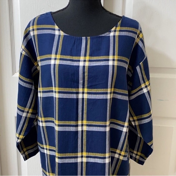 Old Navy Plaid Blue Dress(Size Small) - Picture 3 of 5